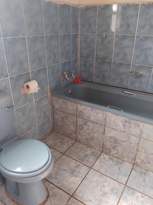 5 Bedroom Property for Sale in Mthata Eastern Cape